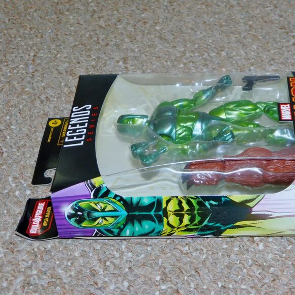 2021 Hasbro Marvel Legends 6" Iron Man Vault Guardsman New BAF Ursa Major - Picture 5 of 10